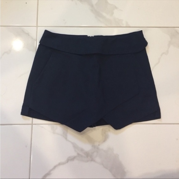 Talula Navy Envelope Skort - Picture 3 of 7